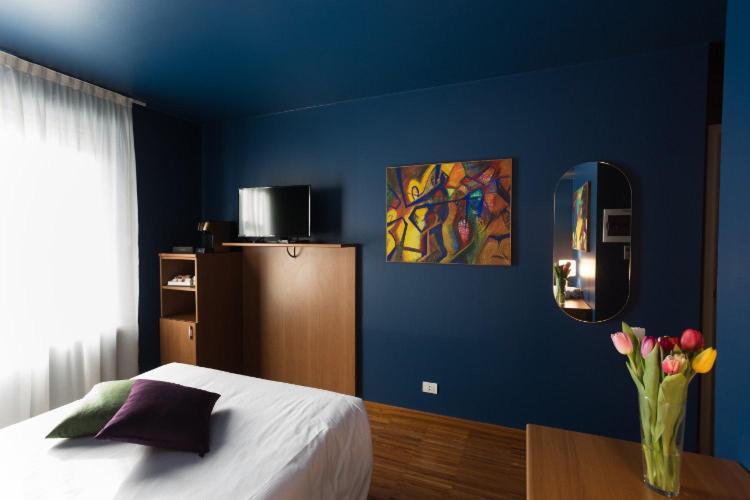 Albergo Residenza Al Teatro อูดิเน ภายนอก รูปภาพ
